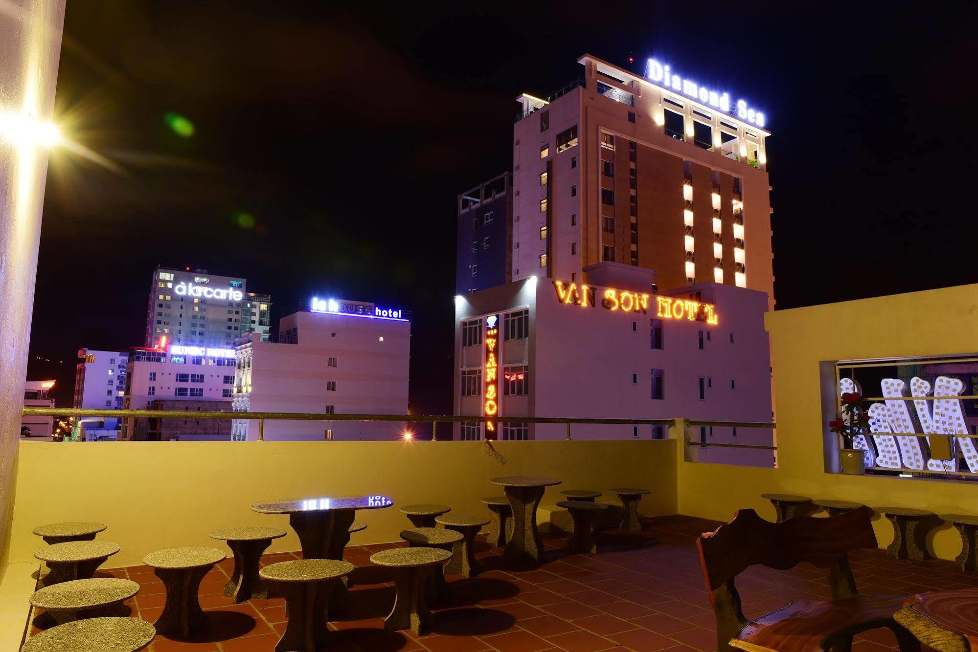 Twilight Beach Hotel Đà Nẵng Kültér fotó